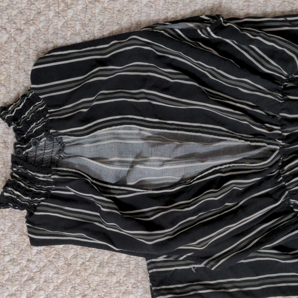 Jumper - Picture 5 of 5